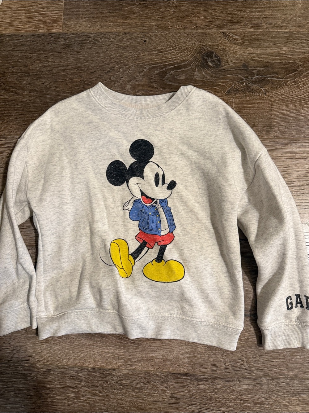 Gap Mickey Mouse Sweater Size 5!
